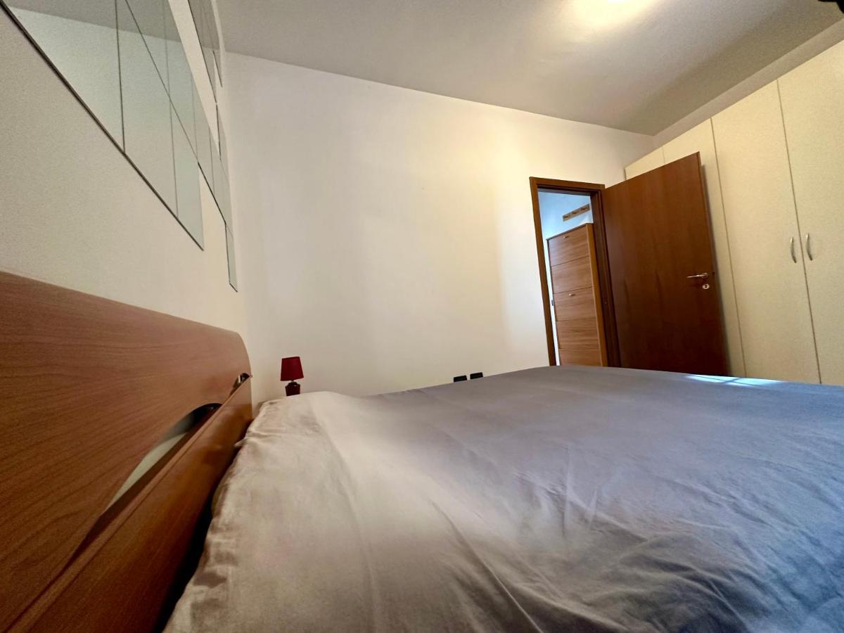 Fontanone Apartment Лонато Екстер'єр фото