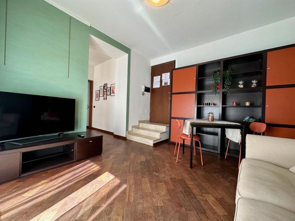 Fontanone Apartment Лонато Екстер'єр фото