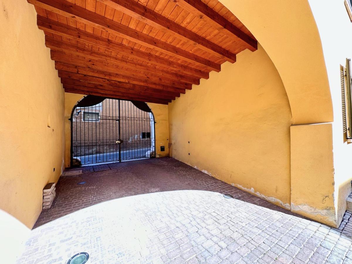 Fontanone Apartment Лонато Екстер'єр фото